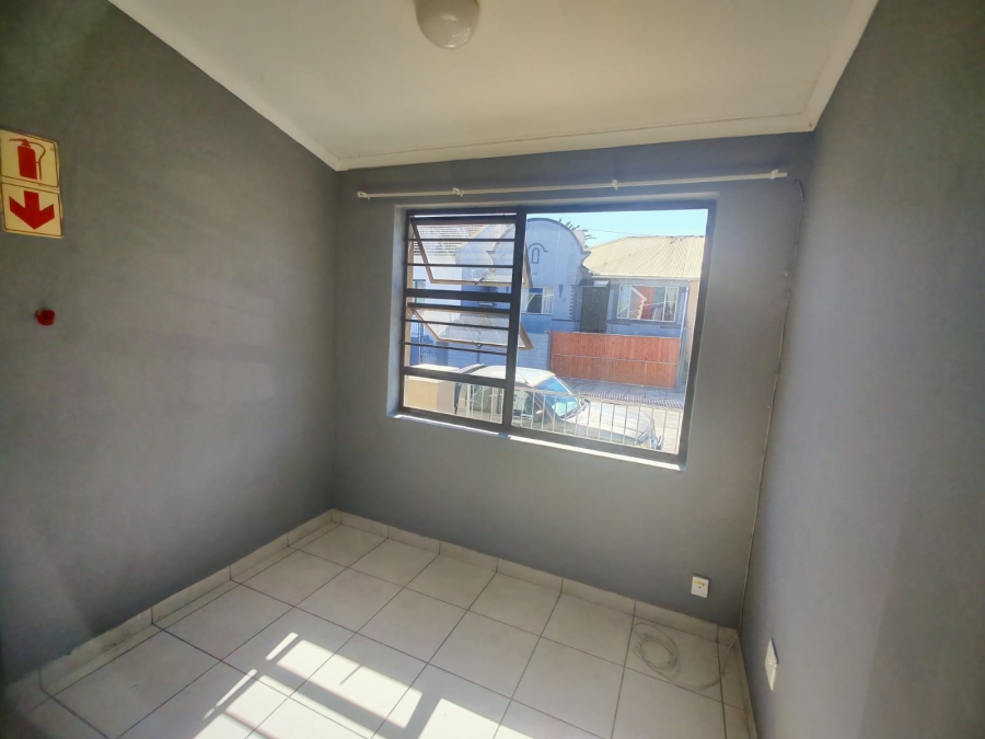 8 Bedroom Property for Sale in Sydenham Eastern Cape